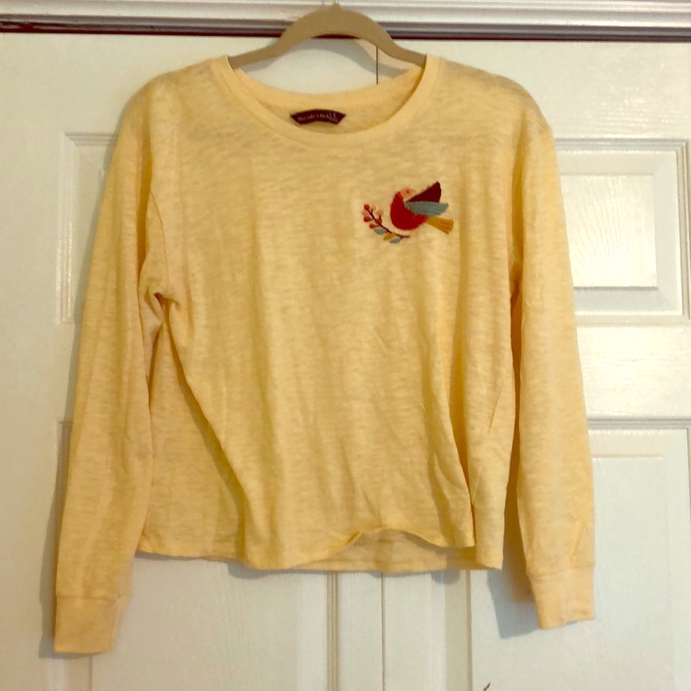 Abercrombie Yellow Long-Sleeve w/ Embroidered Bird